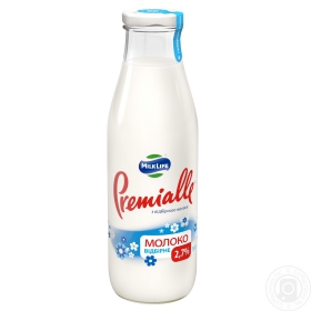 Молоко Премиалле Отборное пастеризованное 2.7% 750г Украина