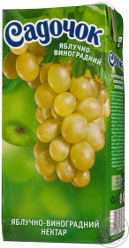 Нектар Садочок яблочно-виноградный осветленный пастеризованный 950мл Украина