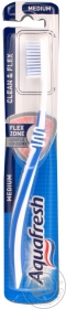 Зубна щітка Aquafresh Flex Medium